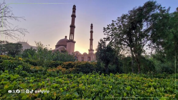 Afghanistan's Largest Mosque